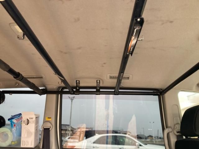 TOYOTA VOXY 2005 Image 31