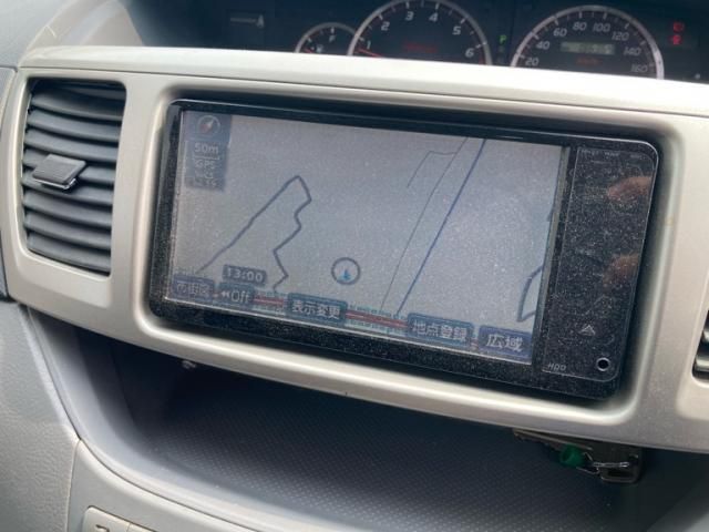 TOYOTA VOXY 2005 Image 31