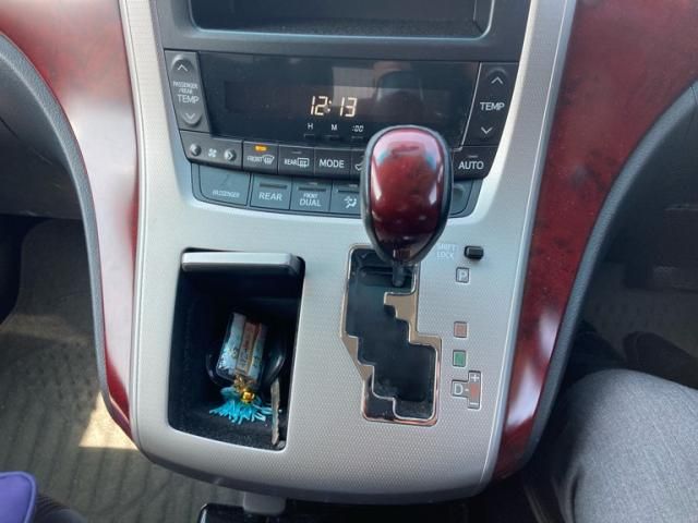 TOYOTA VELLFIRE 2008 Image 31