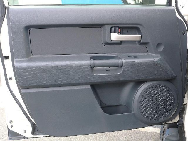 TOYOTA FJ CRUISER 4WD 2015 Image 31