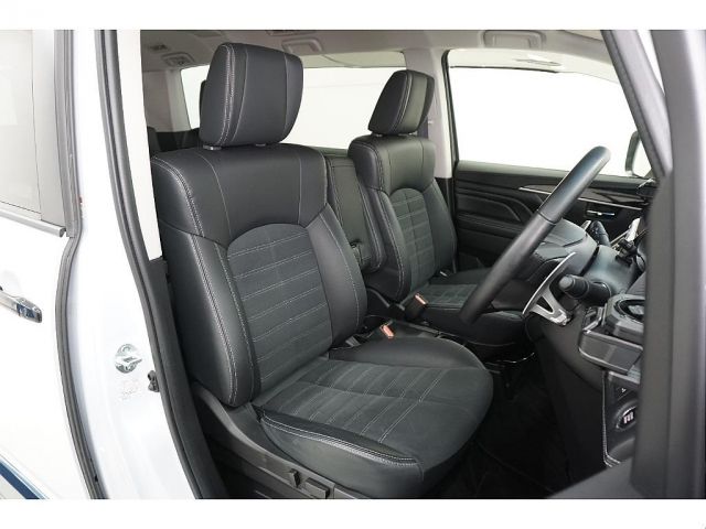 MITSUBISHI DELICA D:5 4WD 2025 Image 31