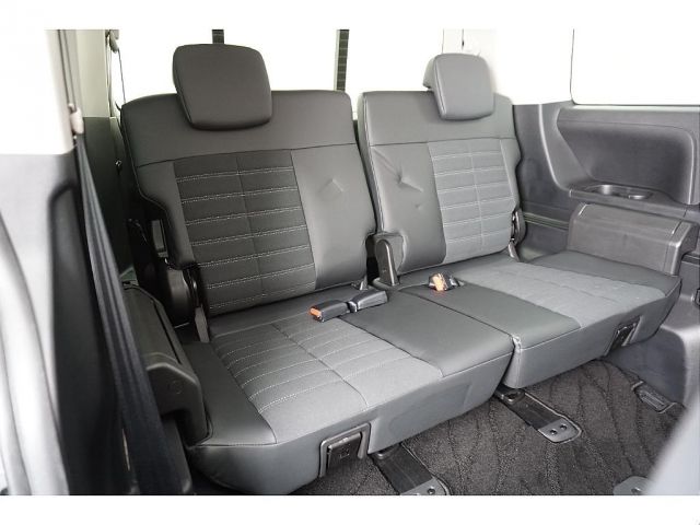 MITSUBISHI DELICA D:5 4WD 2025 Image 31