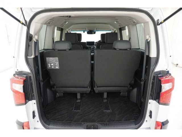 MITSUBISHI DELICA D:5 4WD 2025 Image 31