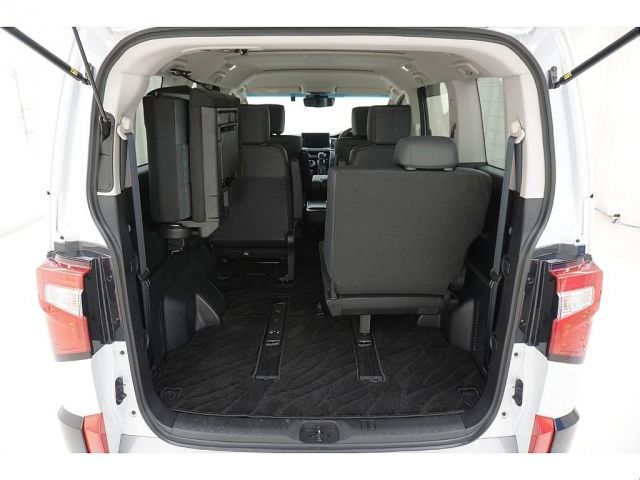 MITSUBISHI DELICA D:5 4WD 2025 Image 31