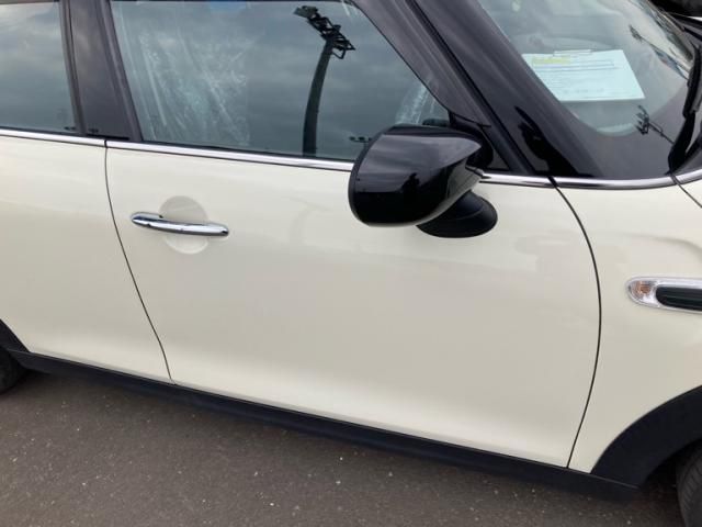 BMW MINI COOPER D 5DOOR 2020 Image 31