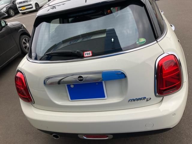 BMW MINI COOPER D 5DOOR 2020 Image 31