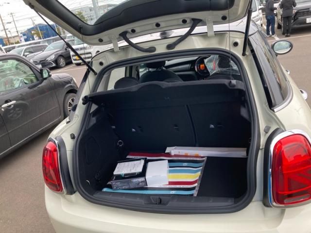 BMW MINI COOPER D 5DOOR 2020 Image 31