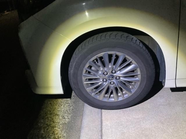 TOYOTA ALPHARD HYBRID 4WD 2016 Image 31