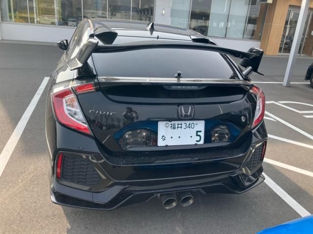 HONDA CIVIC HATCHBACK 2018 Image 31