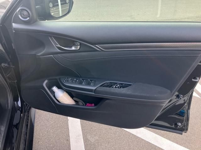 HONDA CIVIC HATCHBACK 2018 Image 31