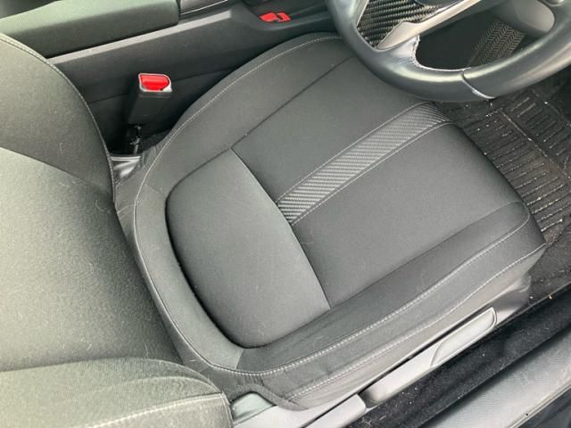 HONDA CIVIC HATCHBACK 2018 Image 31