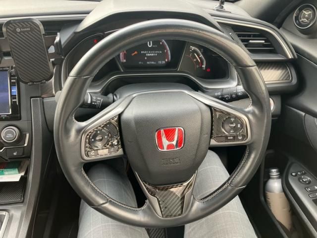HONDA CIVIC HATCHBACK 2018 Image 31