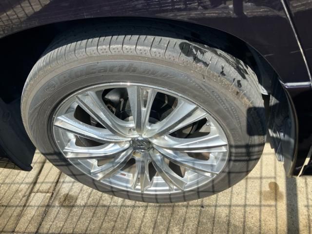 TOYOTA VELLFIRE 2013 Image 31