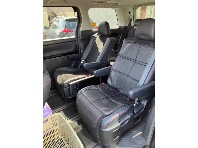 TOYOTA VELLFIRE 2013 Image 31