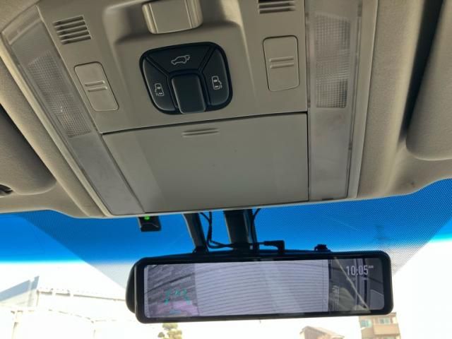 TOYOTA VELLFIRE 2013 Image 31