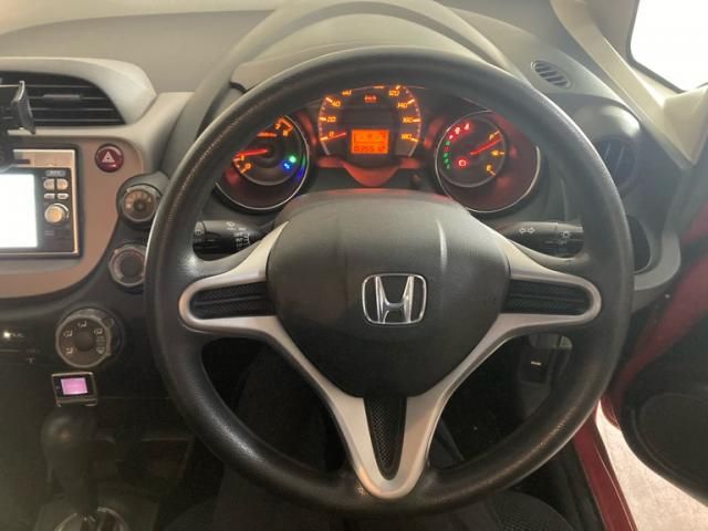 HONDA FIT 2011 Image 31