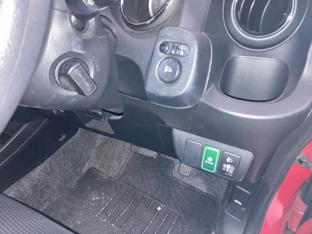 HONDA FIT 2011 Image 31