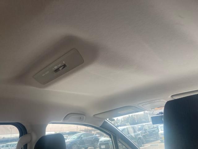 TOYOTA VOXY 2017 Image 31