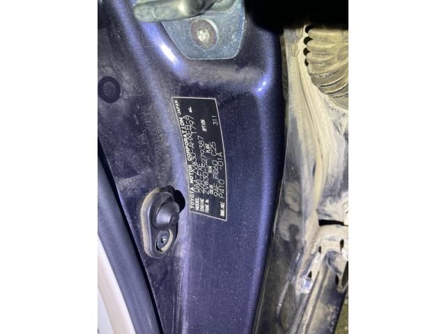 TOYOTA PRIUS 2011 Image 31