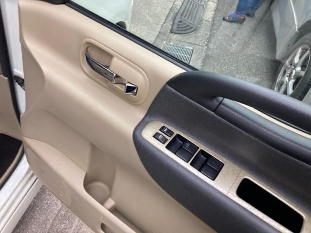 NISSAN SERENA  WG 2005 Image 31