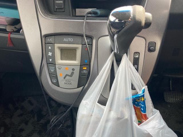 DAIHATSU MOVE CUSTOM 2014 Image 31