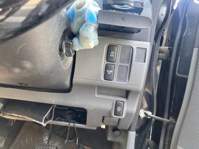 DAIHATSU TANTO CUSTOM 4WD 2009 Image 31