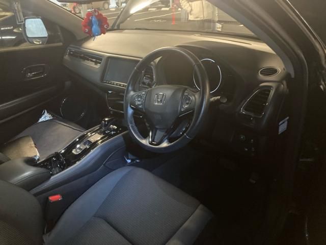 HONDA VEZEL HYBRID 2020 Image 31