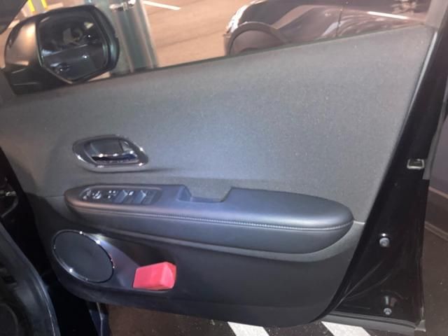 HONDA VEZEL HYBRID 2020 Image 31