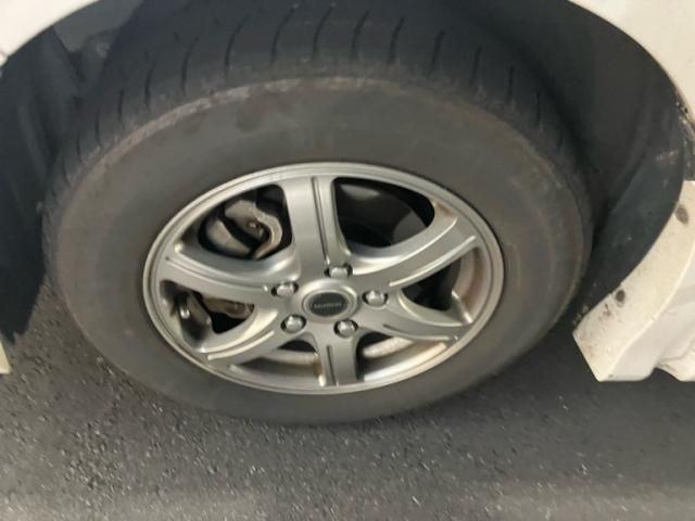 TOYOTA NOAH 2014 Image 31