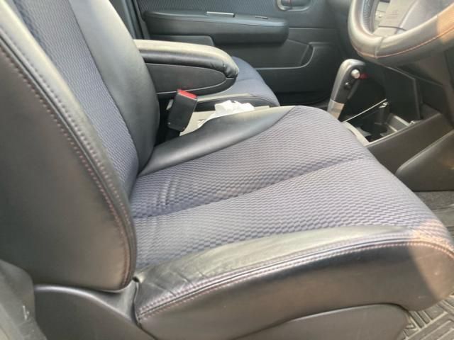 NISSAN TIIDA 2008 Image 31