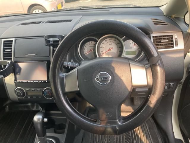 NISSAN TIIDA 2008 Image 31