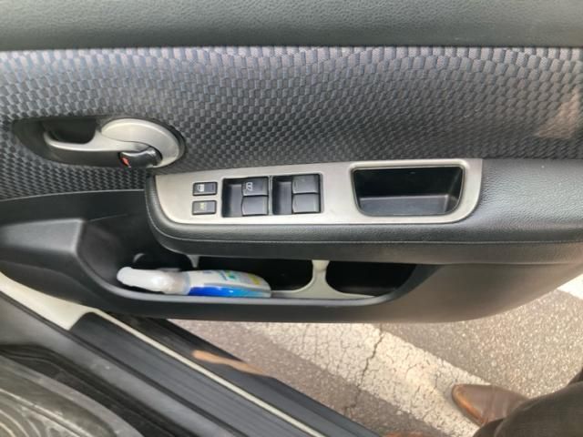 NISSAN TIIDA 2008 Image 31