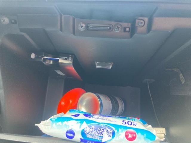 NISSAN TIIDA 2008 Image 31