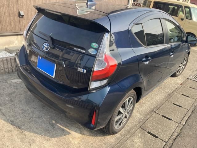 TOYOTA AQUA 2017 Image 31