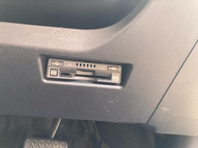 TOYOTA AQUA 2017 Image 31