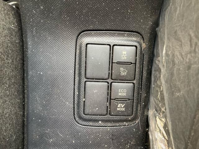 TOYOTA AQUA 2017 Image 31