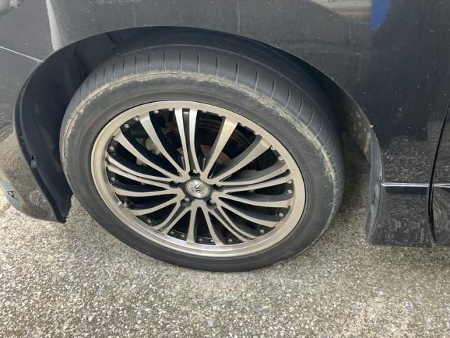 NISSAN ELGRAND 2011 Image 31