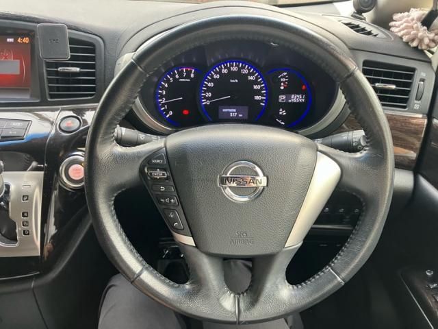 NISSAN ELGRAND 2011 Image 31