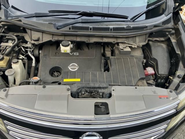 NISSAN ELGRAND 2011 Image 31