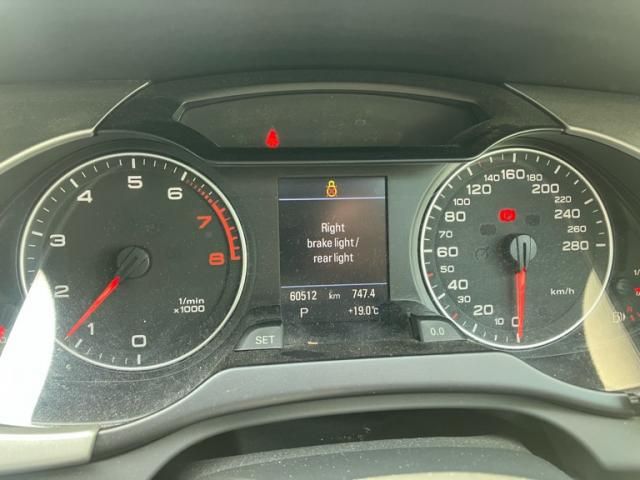 AUDI A4 2009 Image 31