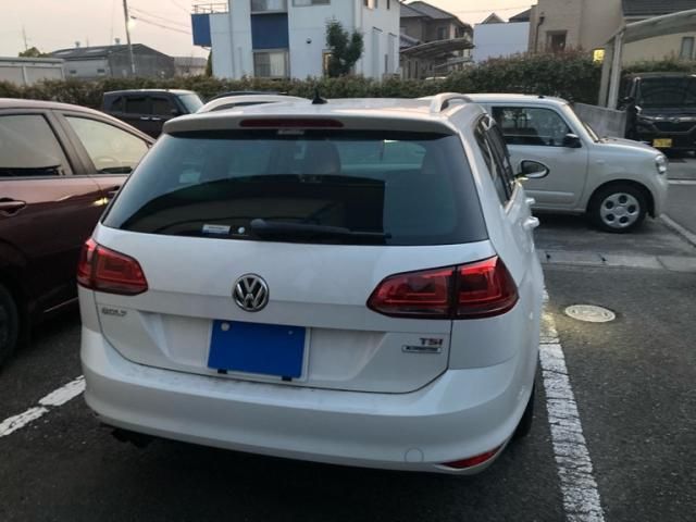VOLKSWAGEN GOLF VARI 2016 Image 31