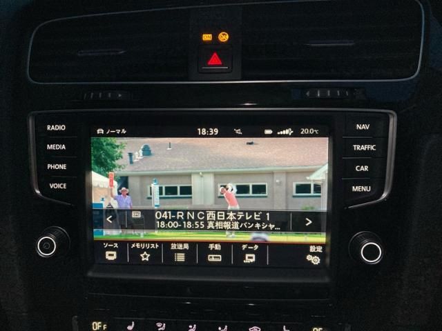 VOLKSWAGEN GOLF VARI 2016 Image 31