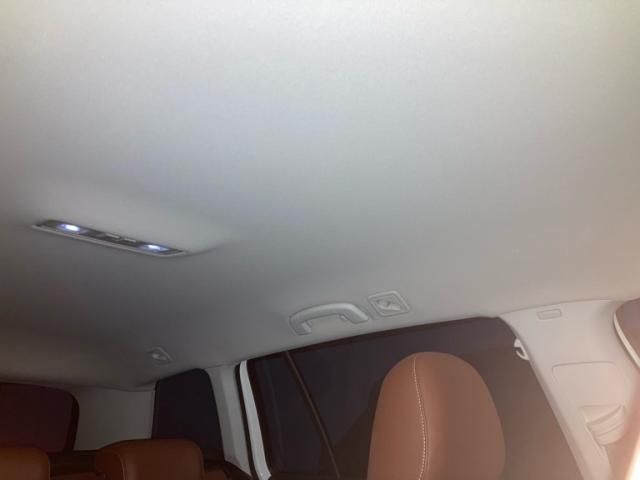 VOLKSWAGEN GOLF VARI 2016 Image 31