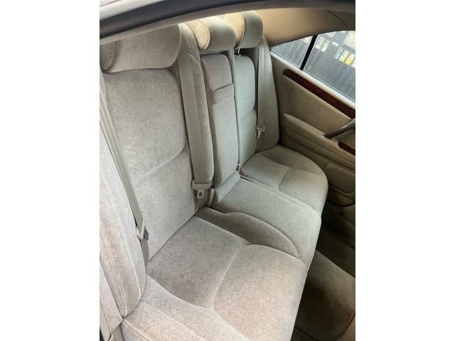 TOYOTA CROWN SEDAN 2001 Image 31