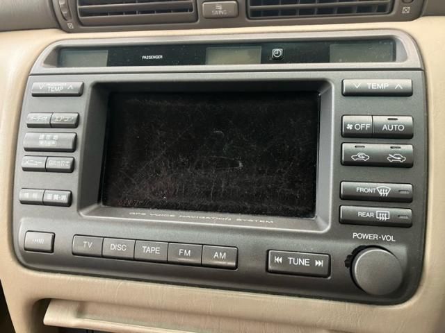 TOYOTA CROWN SEDAN 2001 Image 31