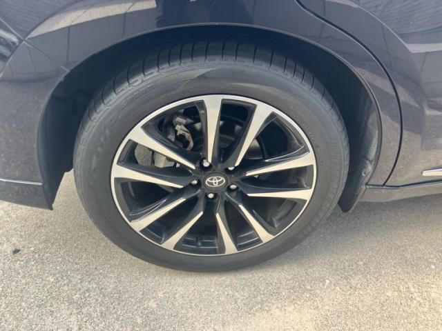 TOYOTA HARRIER 4WD 2019 Image 31