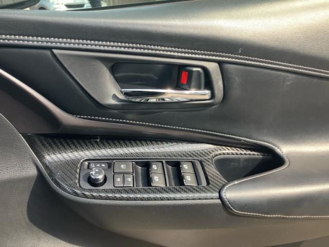 TOYOTA HARRIER 4WD 2019 Image 31