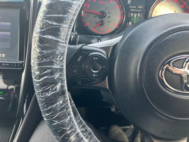 TOYOTA HARRIER 4WD 2019 Image 31