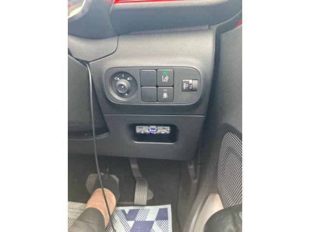 CITROEN C3 2018 Image 31