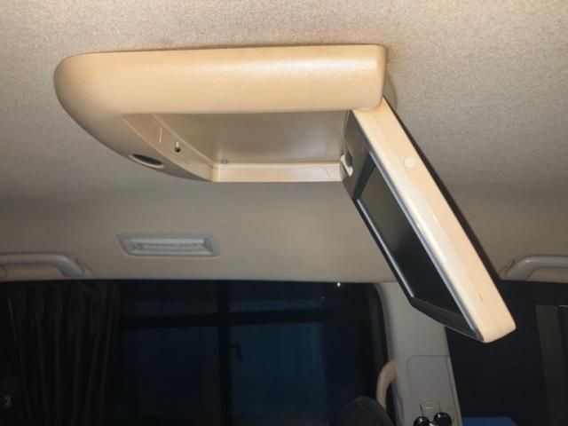 TOYOTA NOAH 2013 Image 31